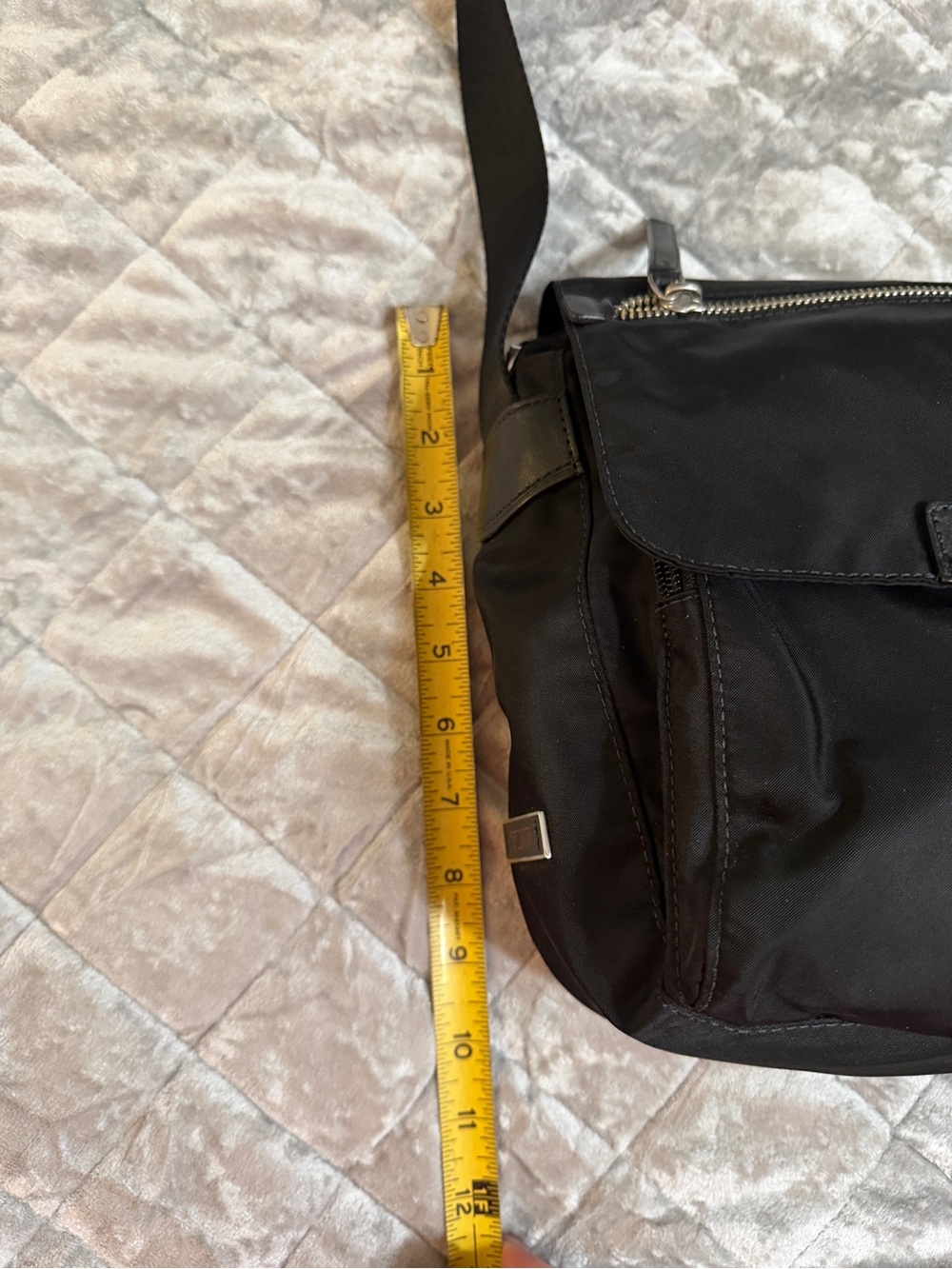 Tumi Voyageur Black Nylon Crossbody Travel Organizer Bag Adjustable Strap - Picture 11 of 12